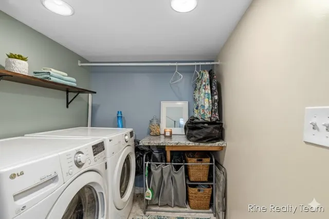 $189,900 | 1510 West Stewart Street, Owosso, MI 48867