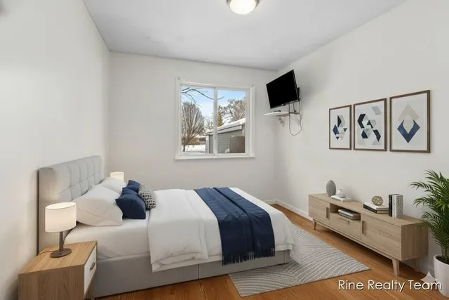 $189,900 | 1510 West Stewart Street, Owosso, MI 48867