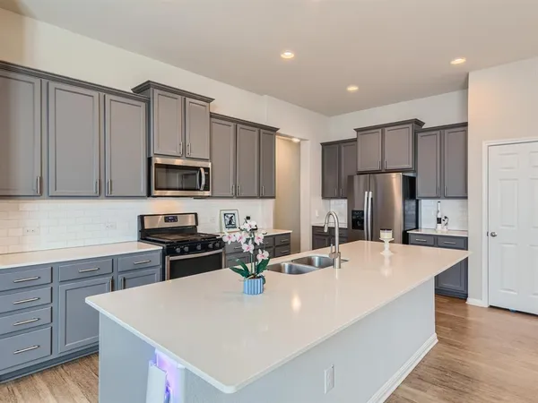 $2,500 | 11915 Mercantile Lane, Unit 36, Austin, TX 78748