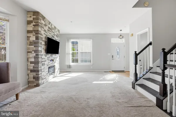a view of livingroom with hardwood