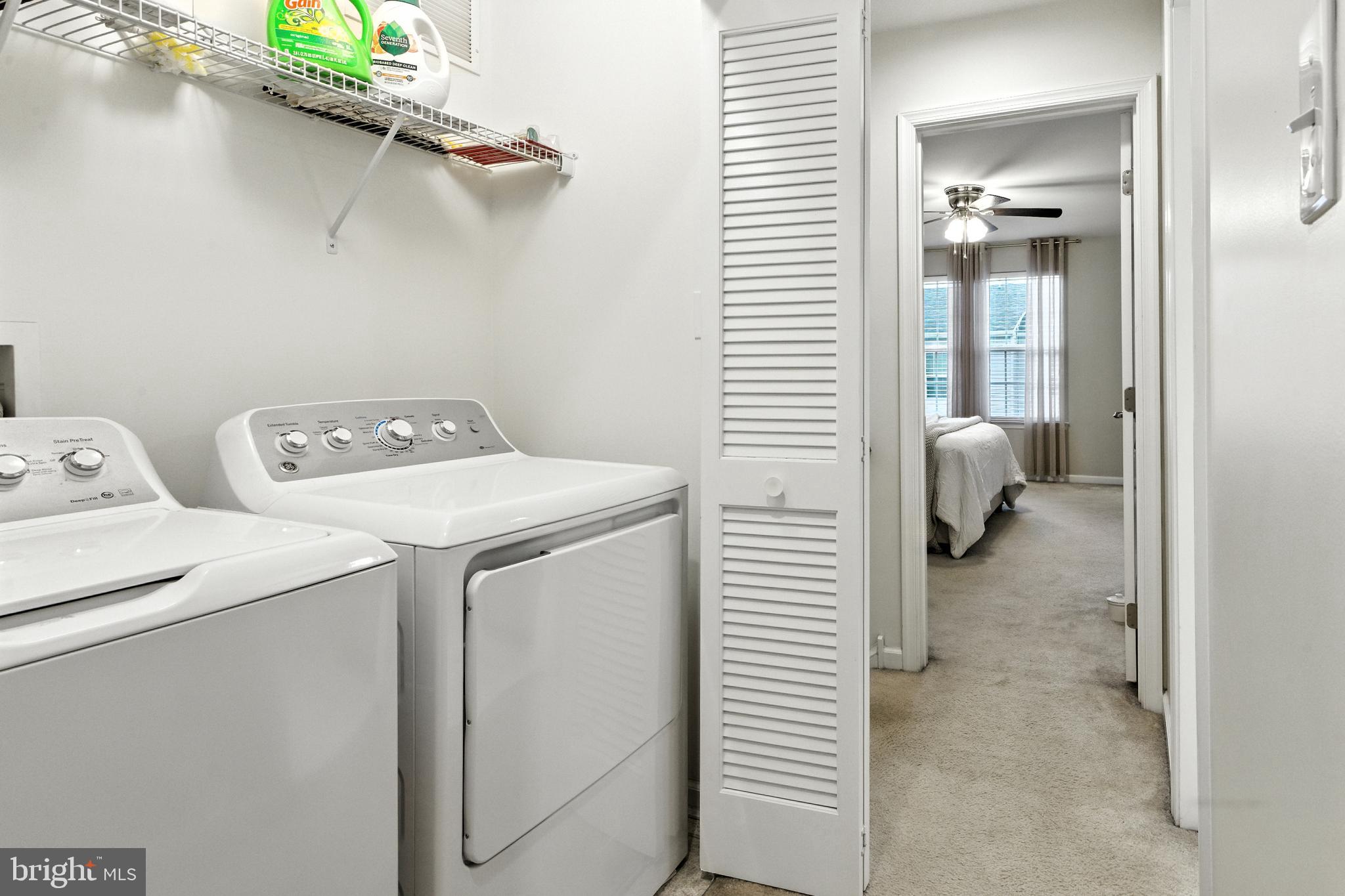 1036 Noble Place Sewell, NJ 08080 - Photo 20 of 23 Laundry