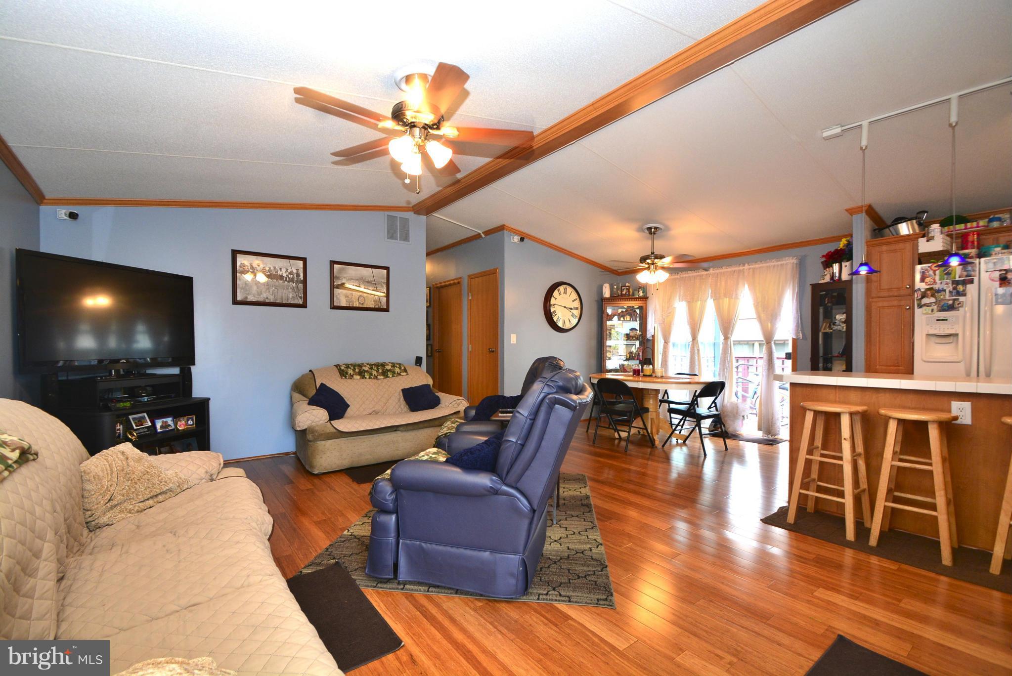 3510 Wagon Train Road Baltimore, MD 21220 - Photo 2 of 30 Living Room