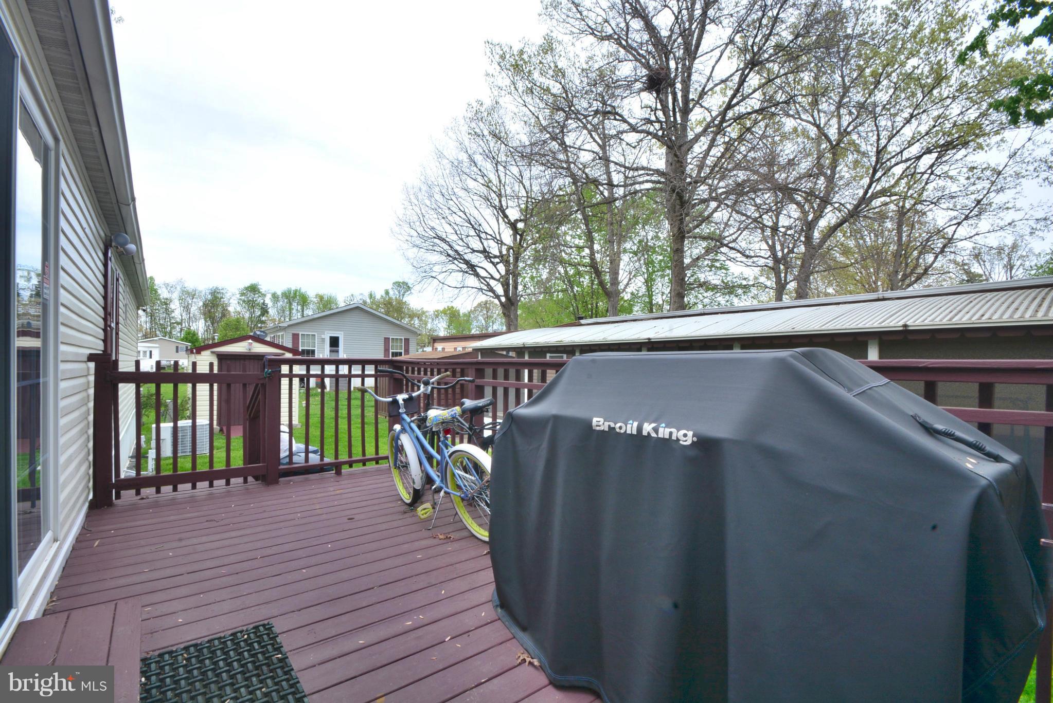 3510 Wagon Train Road Baltimore, MD 21220 - Photo 27 of 30 Side Deck