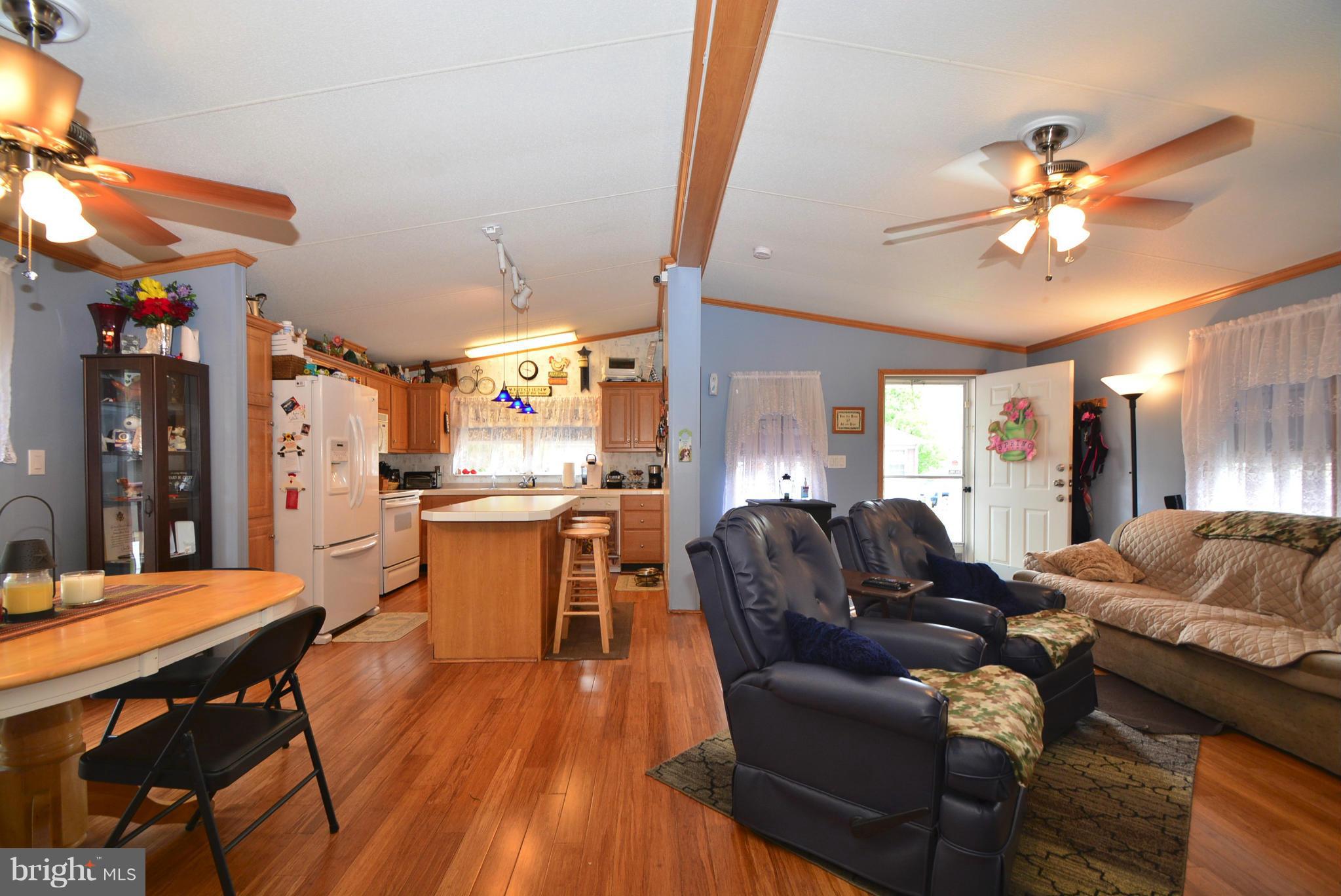 3510 Wagon Train Road Baltimore, MD 21220 - Photo 6 of 30 Living Room