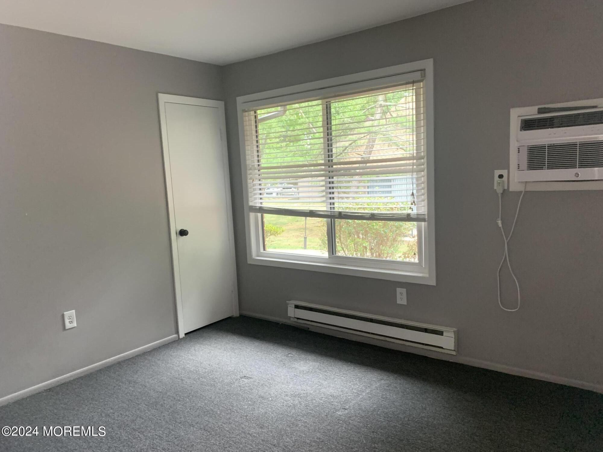 9 Western Reach Red Bank, NJ 07701 - Photo 22 of 38 IMG_6743