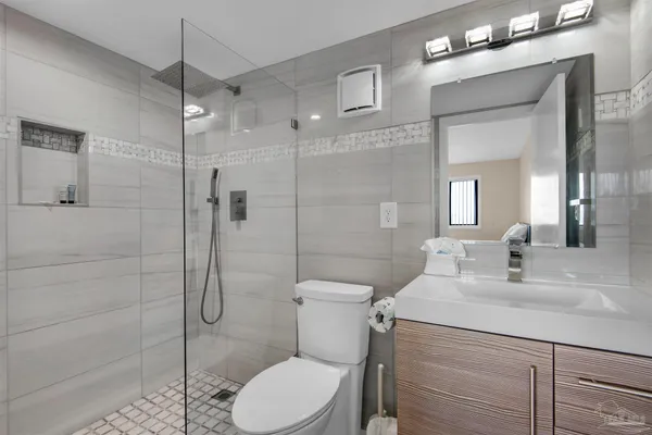 $595,000 | 900 Fort Pickens Road, Unit 425, Pensacola Beach, FL 32561