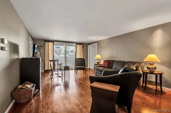 $274,000 | 32 Bernhardt Drive, Unit 5, Amherst, NY 14226