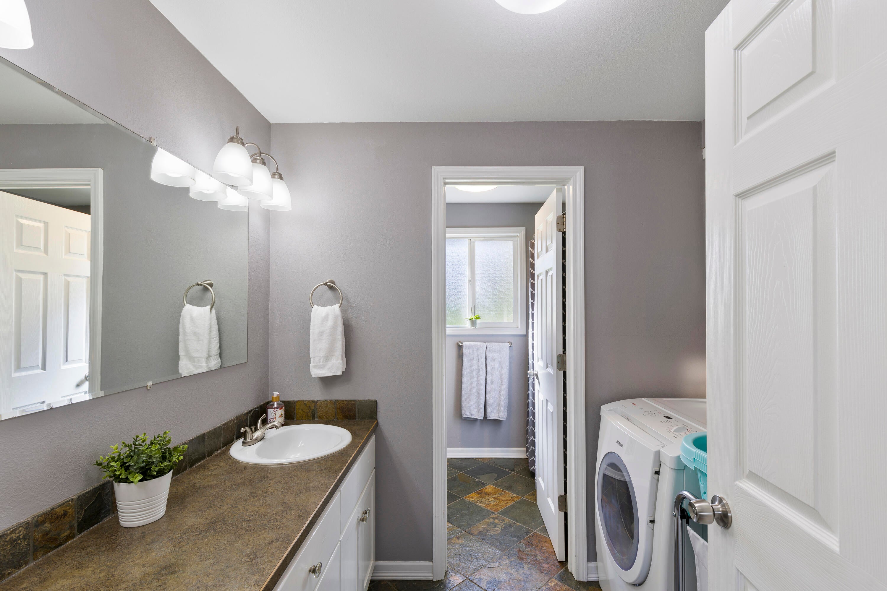 20607 Mary Way Bend, OR 97701 - Photo 20 of 35 Bathroom/Washer/Dryer