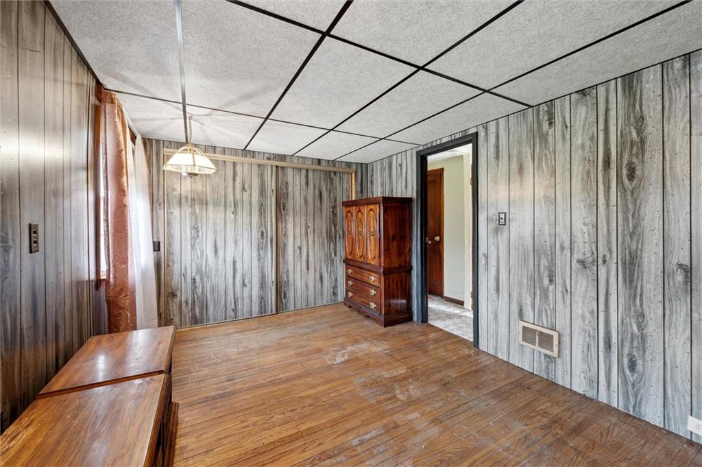 19 Zediker Station Road Washington, PA 15301 - Photo 17 of 25