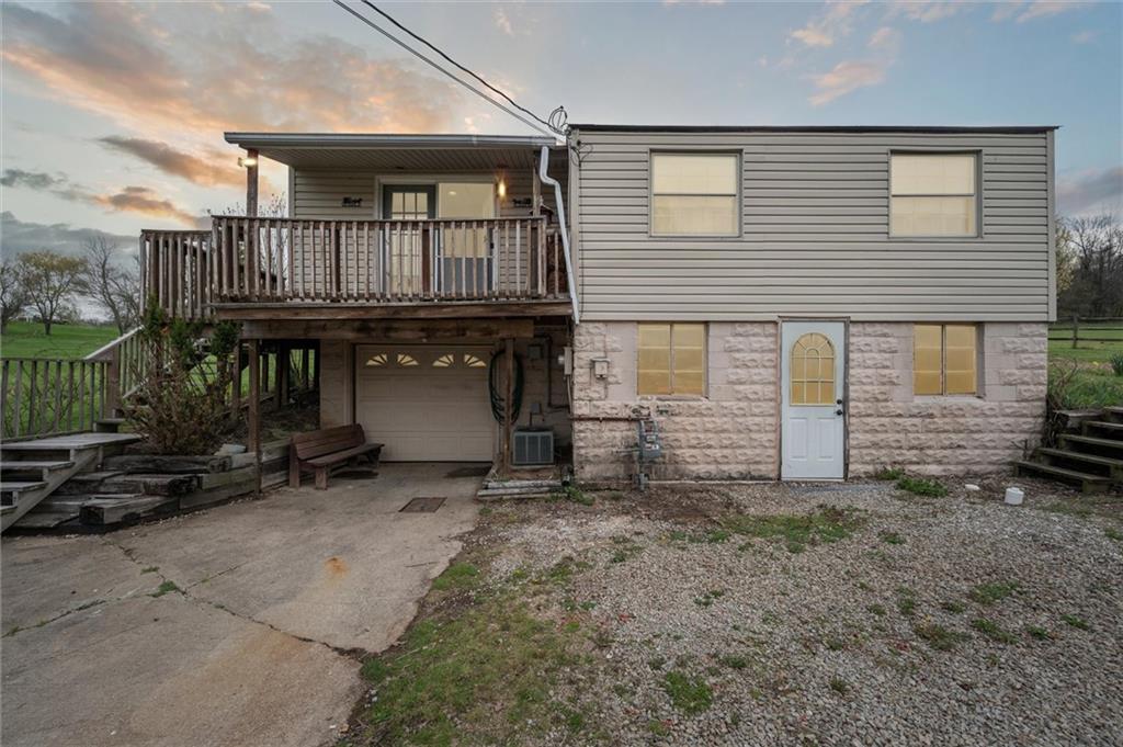 19 Zediker Station Road Washington, PA 15301 - Photo 2 of 25