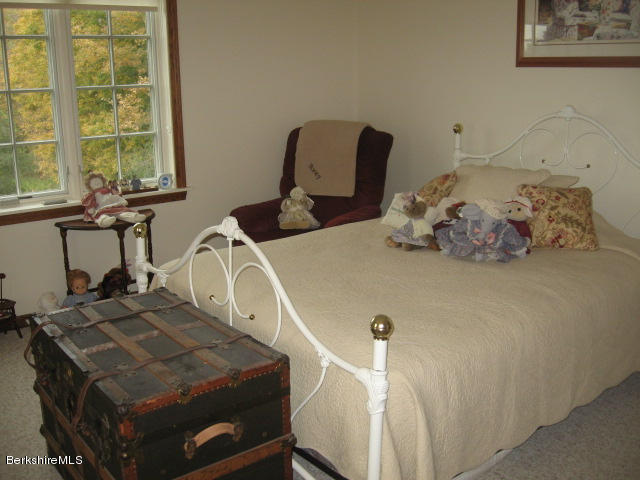 310 Dalton Division Road Pittsfield, MA 01201 - Photo 26 of 39 Bedroom