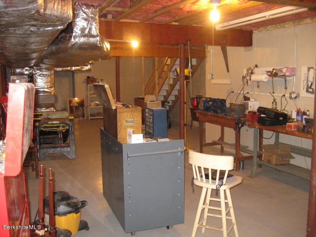 310 Dalton Division Road Pittsfield, MA 01201 - Photo 39 of 39 work shop