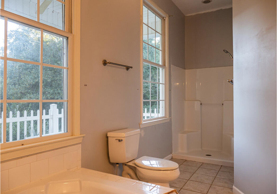1145 Eaton Hill Road Hiltons, VA 24258 - Photo 13 of 21 IMG-0310