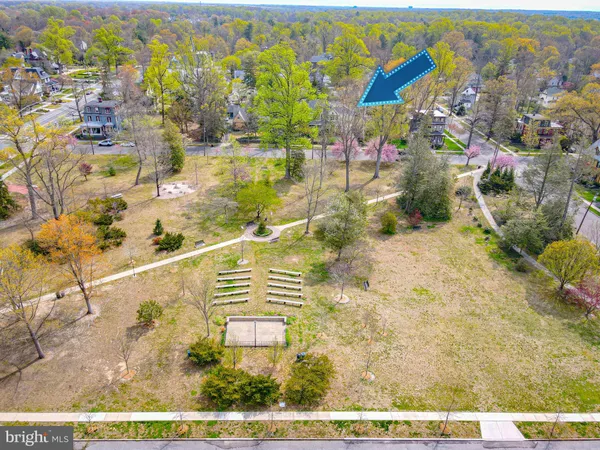 $750,000 | 7 South Clinton Avenue, Wenonah, NJ 08090