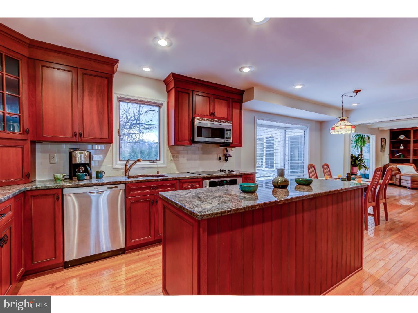 95 Roberts Road Newtown Square, PA 19073 - Photo 8 of 25