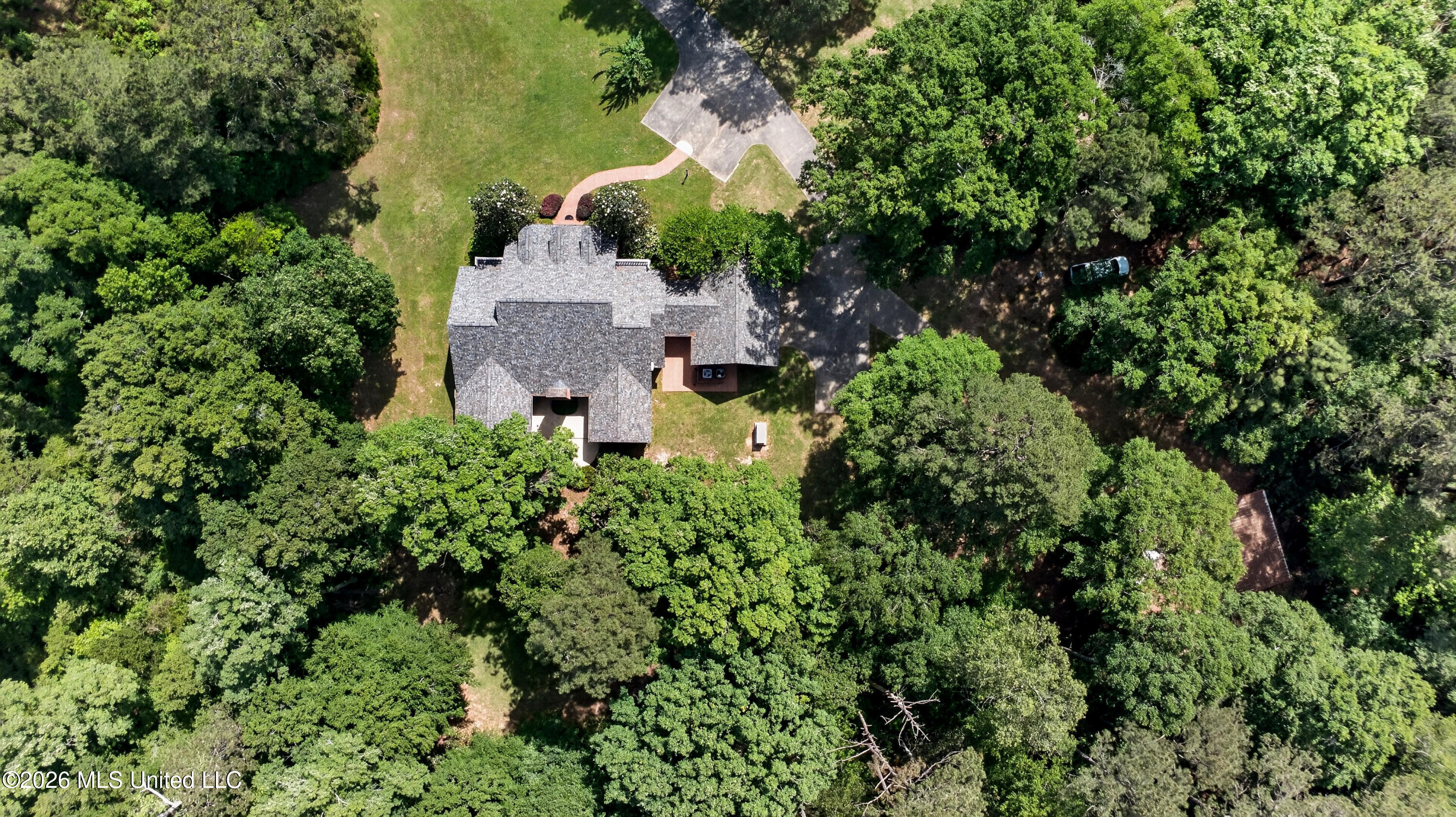 2039 Perrott Road McComb, MS 39648 - Photo 14 of 68 DJI_0380