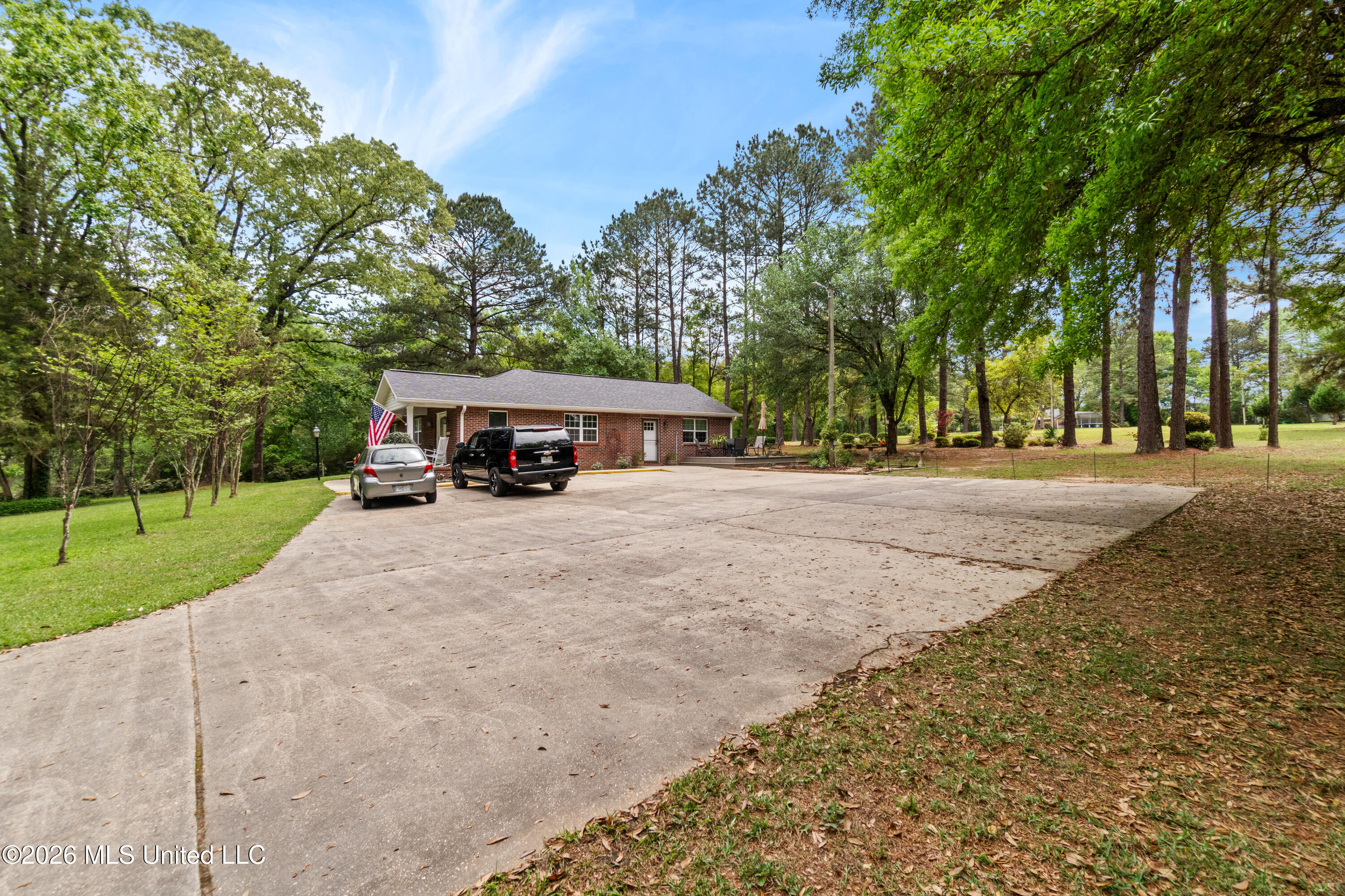 31 Mims Road Hattiesburg, MS 39401 - Photo 5 of 40 31_Mims_Rd-5