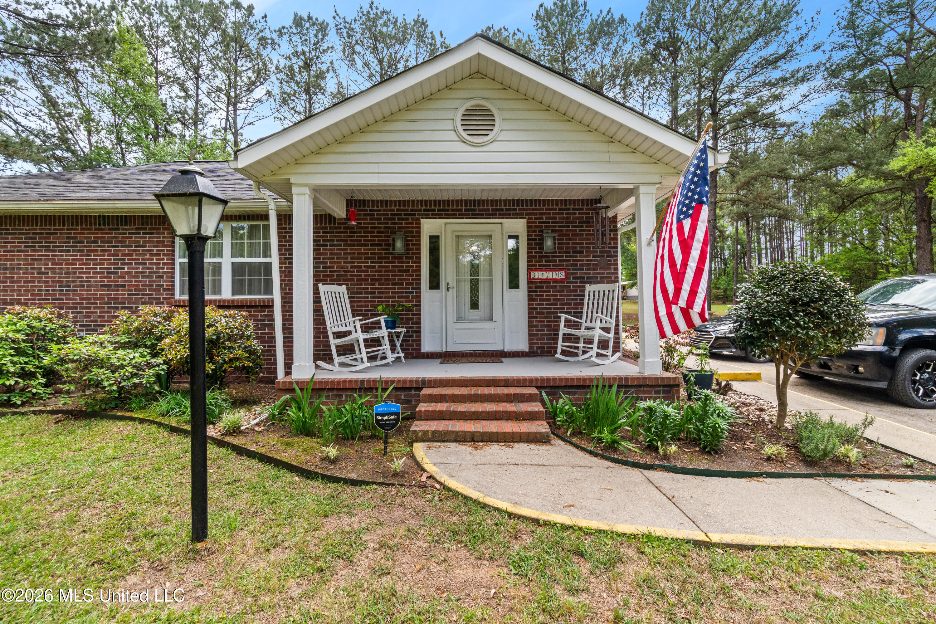 31 Mims Road Hattiesburg, MS 39401 - Photo 6 of 40 31_Mims_Rd-6