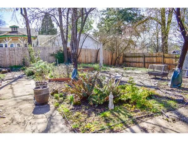 $410,000 | 1114 Reddy Avenue, Medford, OR 97504