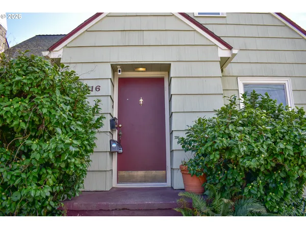 $410,000 | 1114 Reddy Avenue, Medford, OR 97504