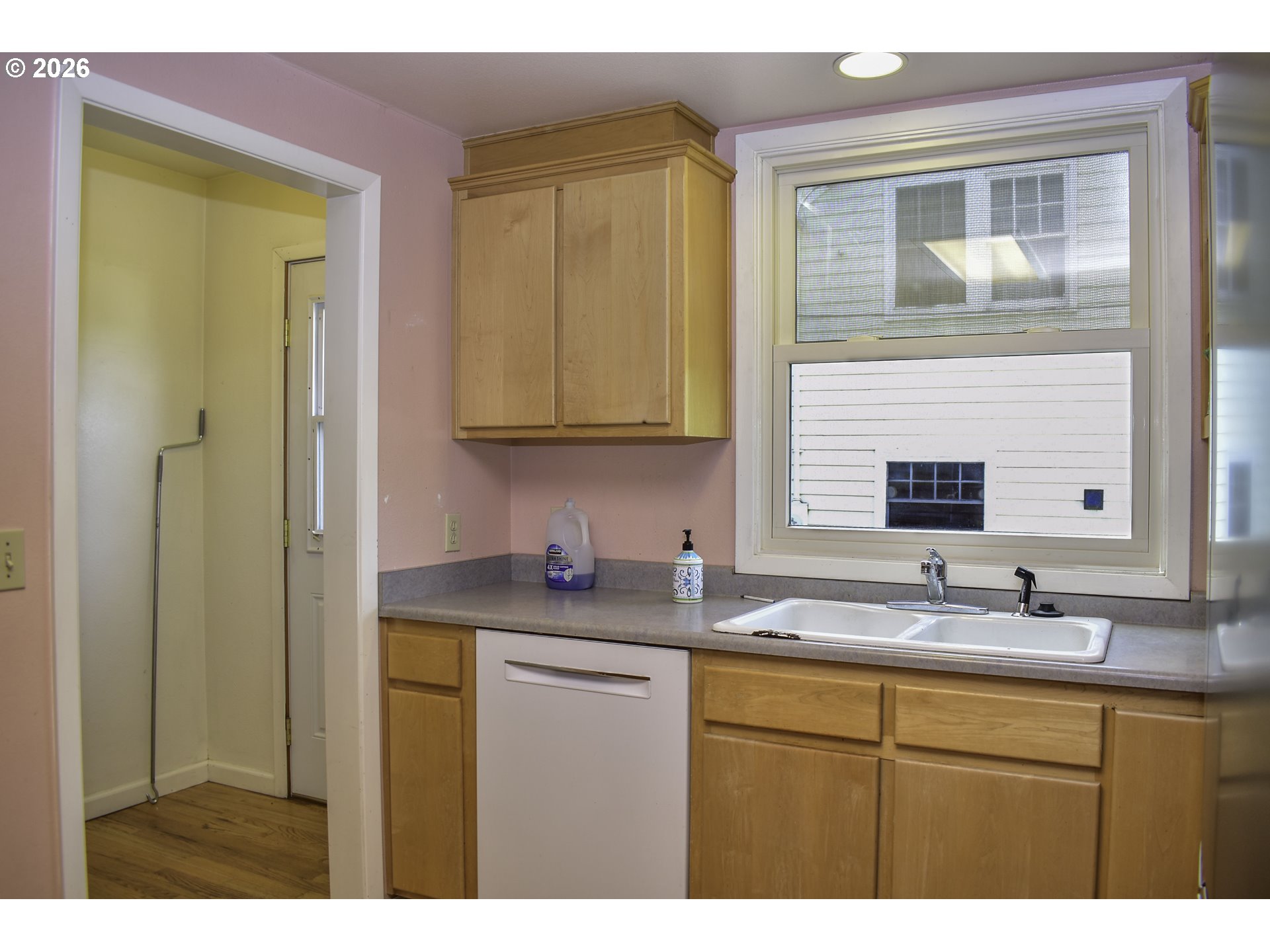 1114 Reddy Avenue Medford, OR 97504 - Photo 20 of 44