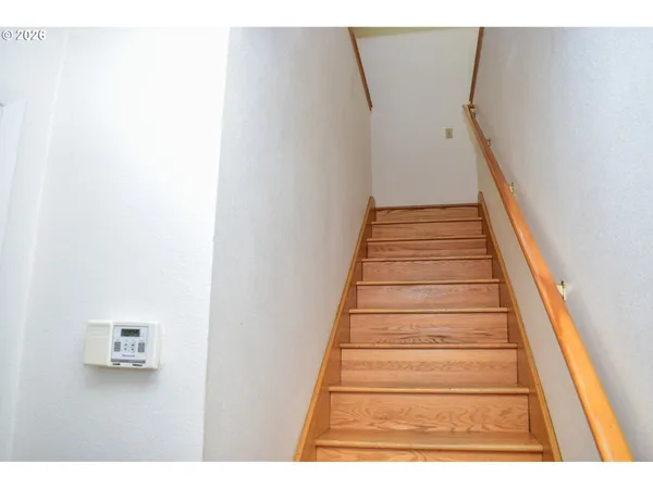 $410,000 | 1114 Reddy Avenue, Medford, OR 97504