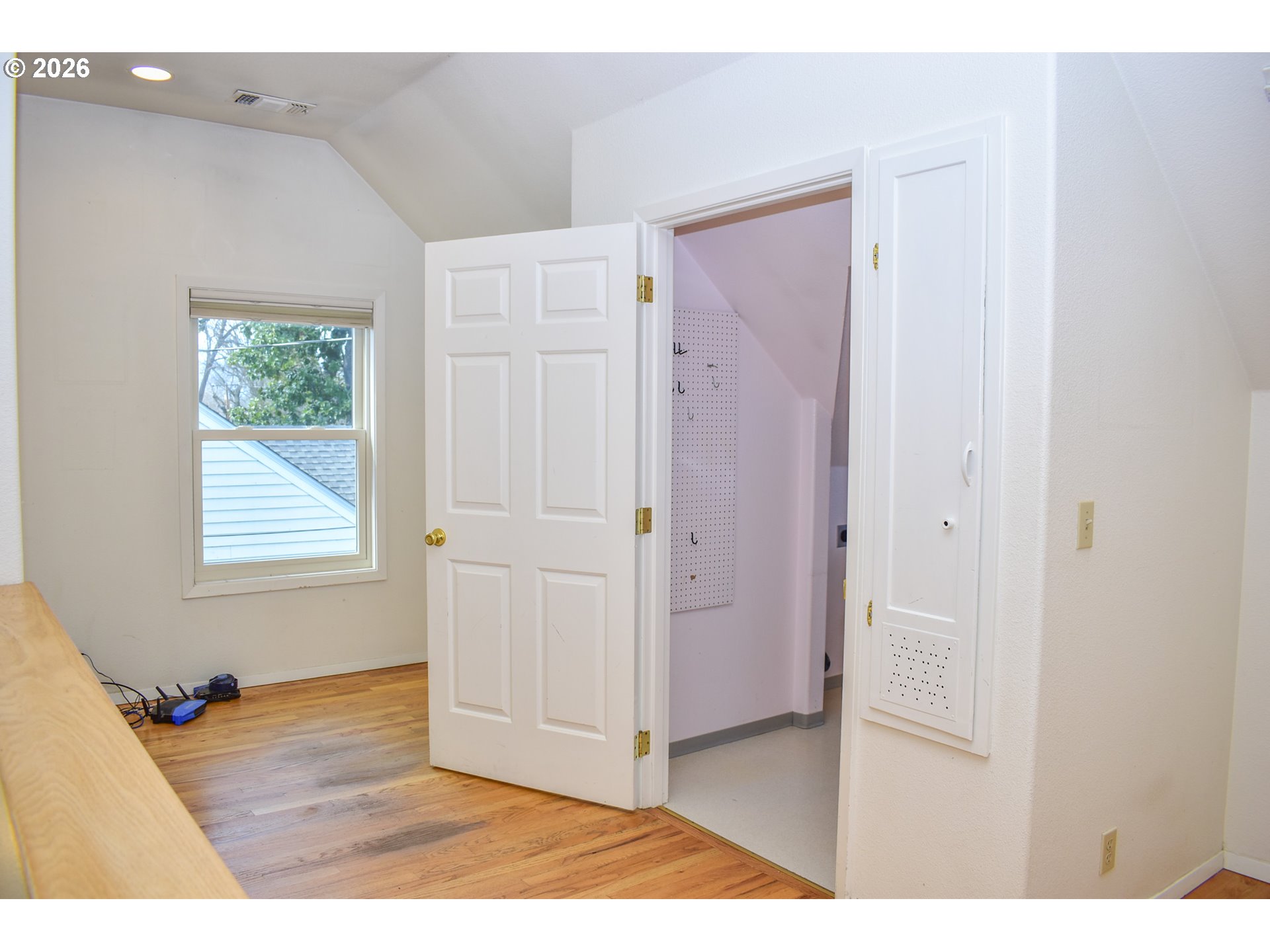 1114 Reddy Avenue Medford, OR 97504 - Photo 30 of 44