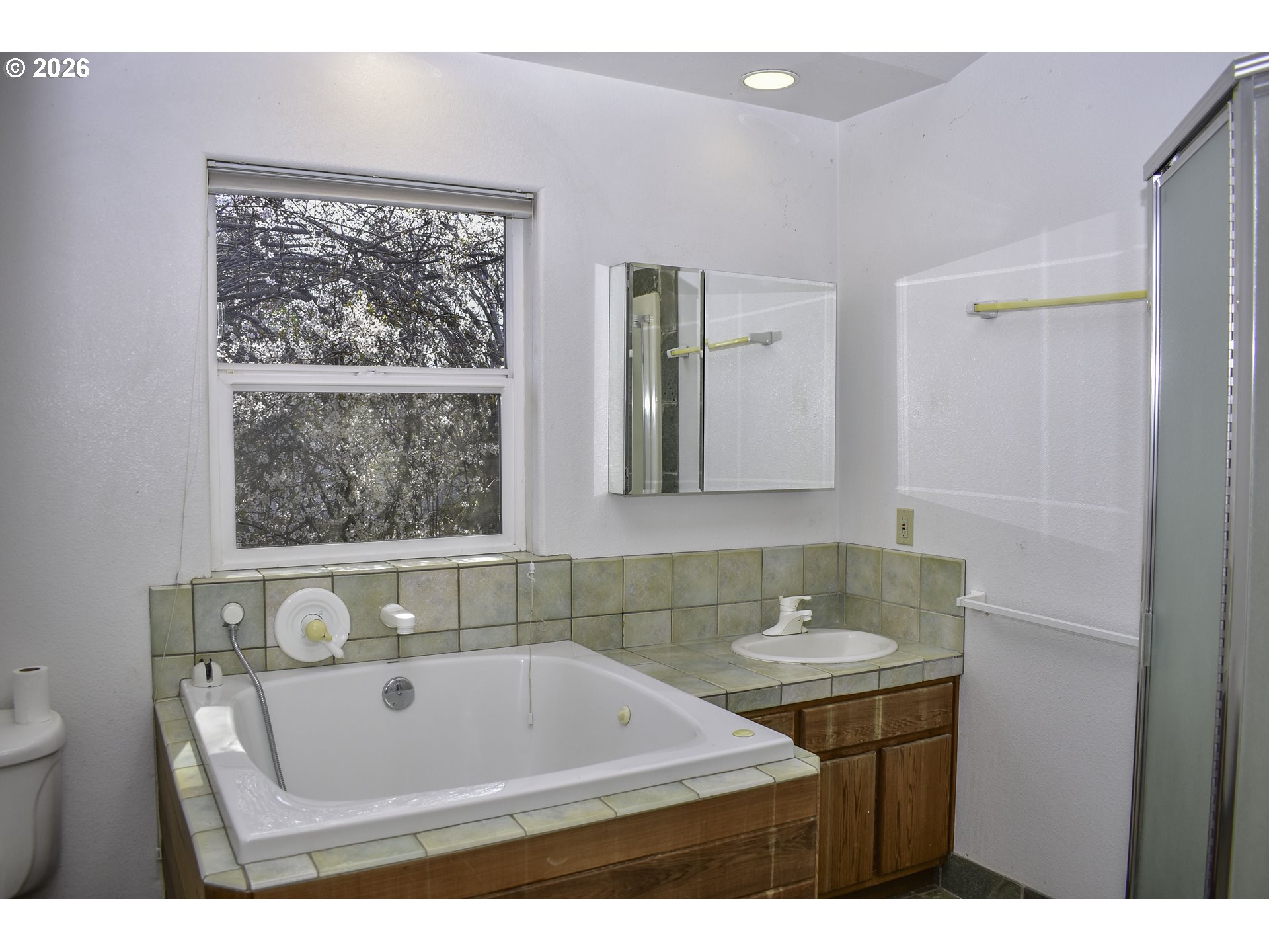 1114 Reddy Avenue Medford, OR 97504 - Photo 36 of 44