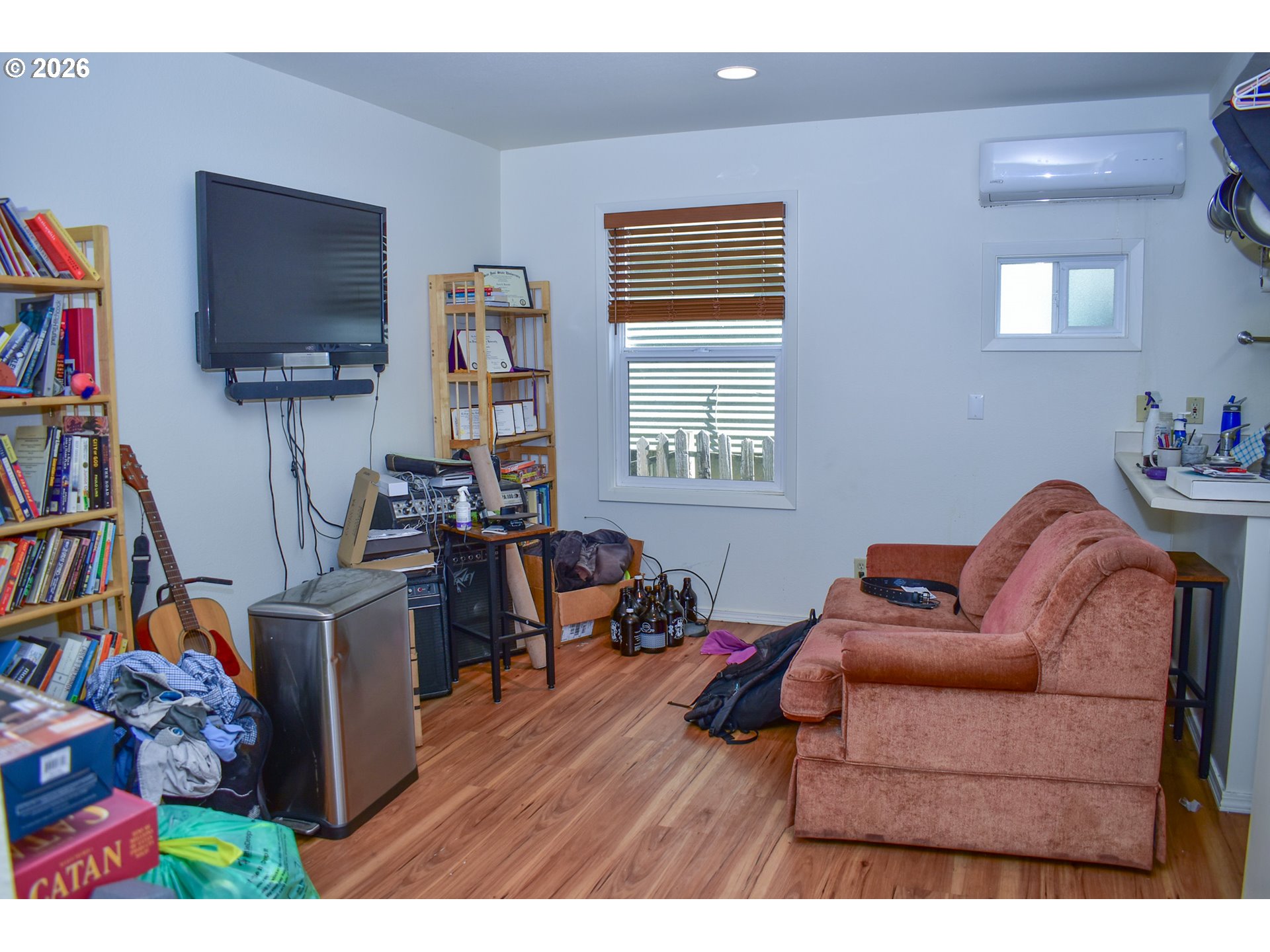 1114 Reddy Avenue Medford, OR 97504 - Photo 4 of 44