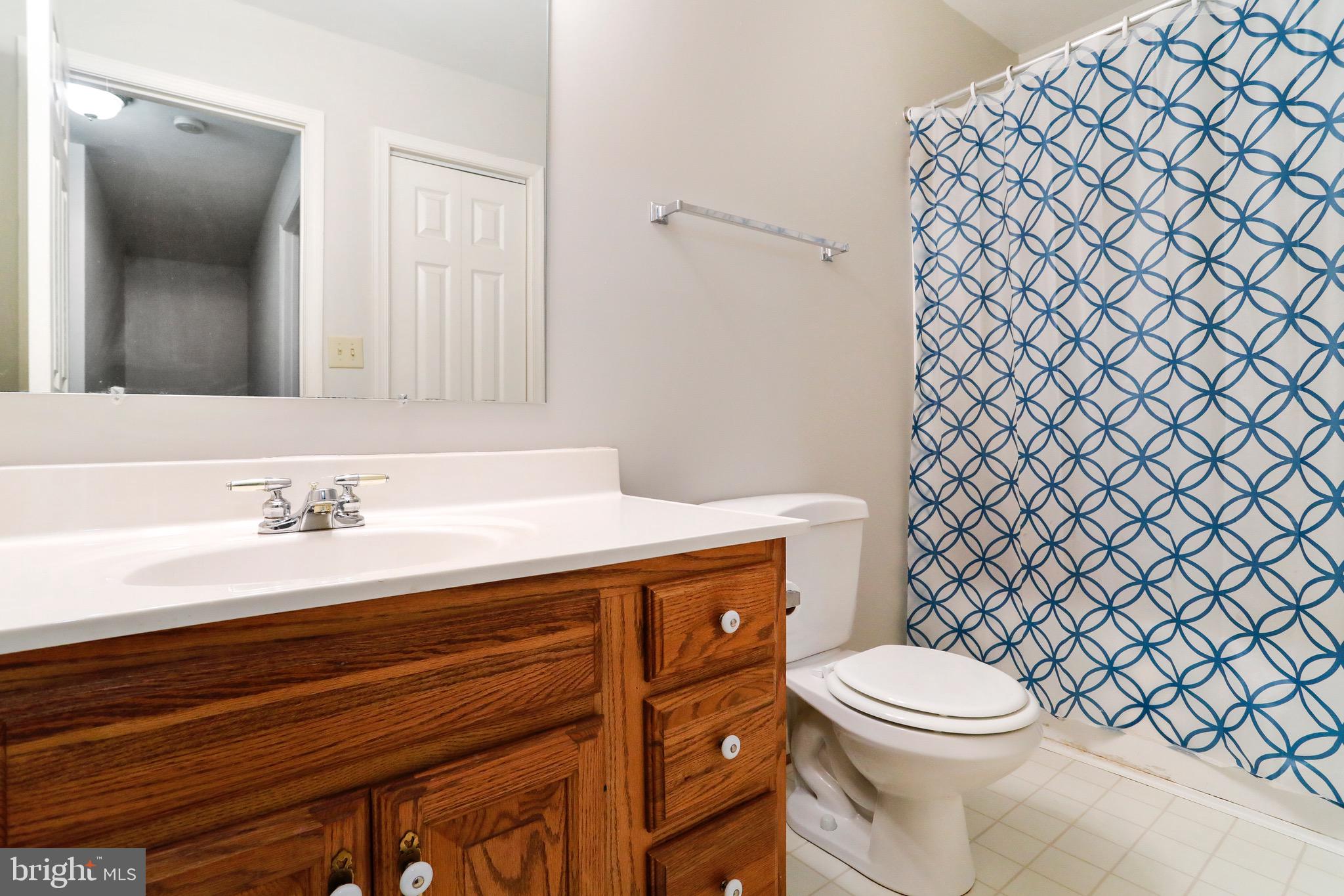 22 Manassas Drive Falling Waters, WV 25419 - Photo 19 of 39 Upper Level Full Bath