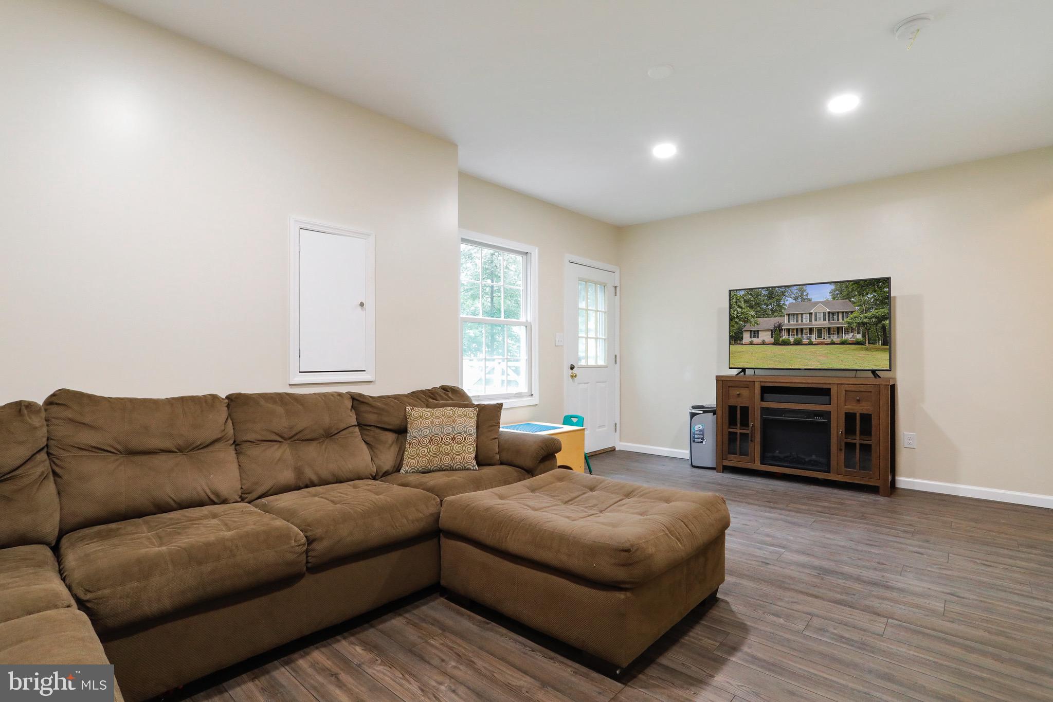 22 Manassas Drive Falling Waters, WV 25419 - Photo 26 of 39 Walk out Basement!