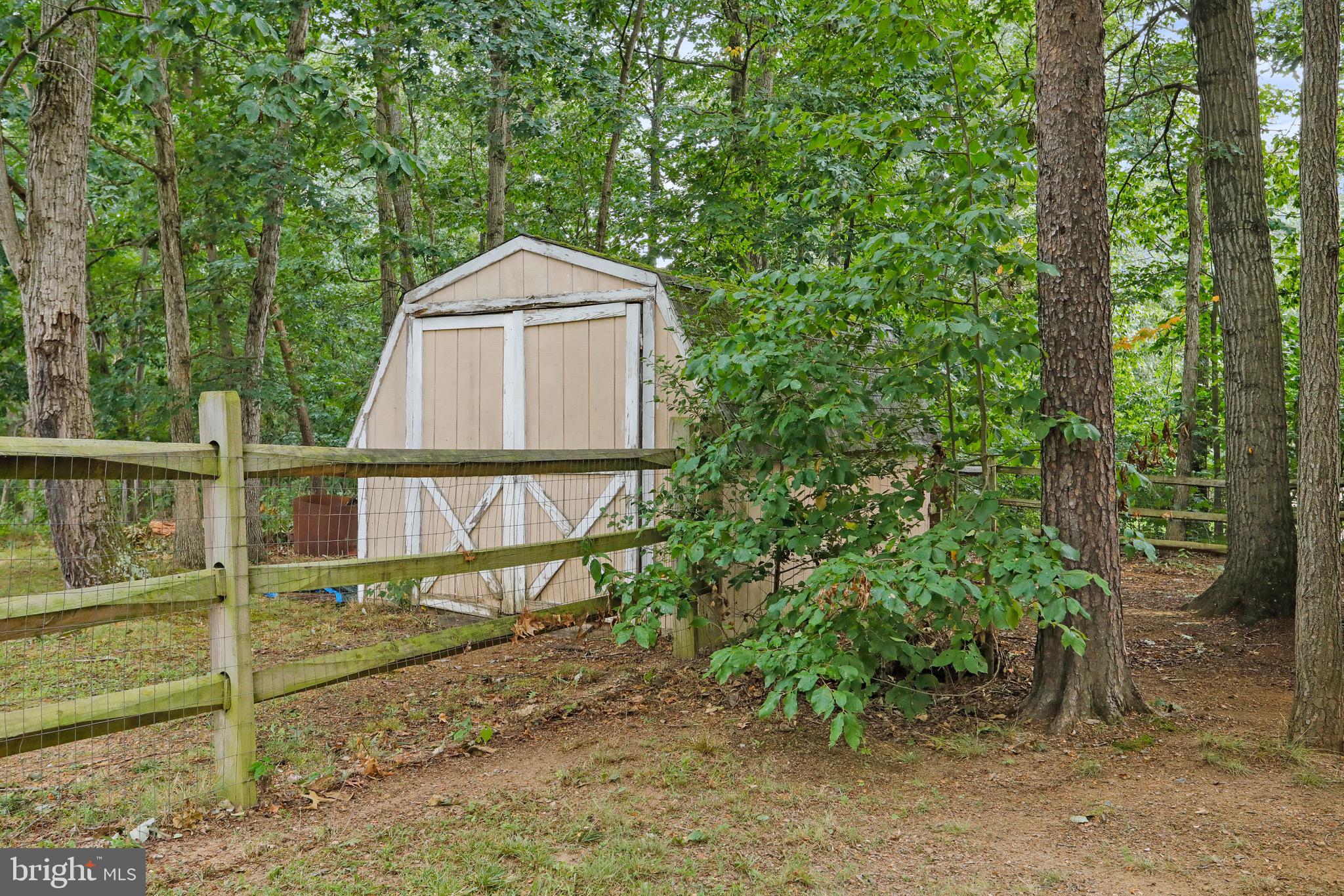22 Manassas Drive Falling Waters, WV 25419 - Photo 36 of 39 Extra Storage Shed