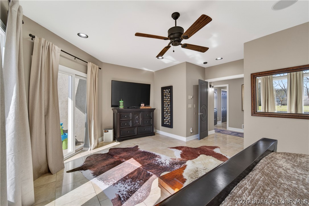 890 Anemone Road Lake Ozark, MO 65049 - Photo 14 of 63