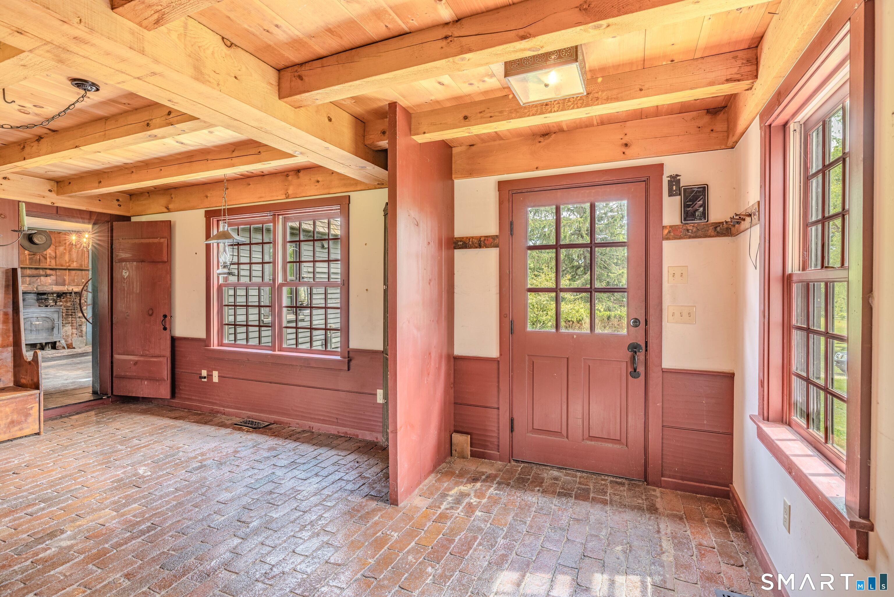 261 Hebron Road Bolton, CT 06043 - Photo 11 of 40