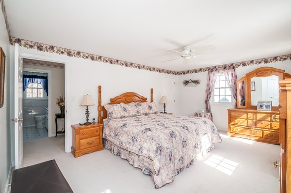 22 Cranberry Road Dracut, MA 01826 - Photo 19 of 28 Gallery Image 19