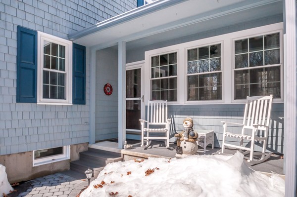 22 Cranberry Road Dracut, MA 01826 - Photo 5 of 28 Gallery Image 5