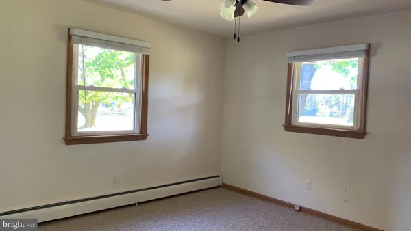 $2,300 | 116 North Golfwood Avenue, Carneys Point, NJ 08069