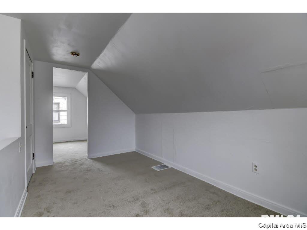 2253 East Keys Avenue Springfield, IL 62702 - Photo 21 of 31