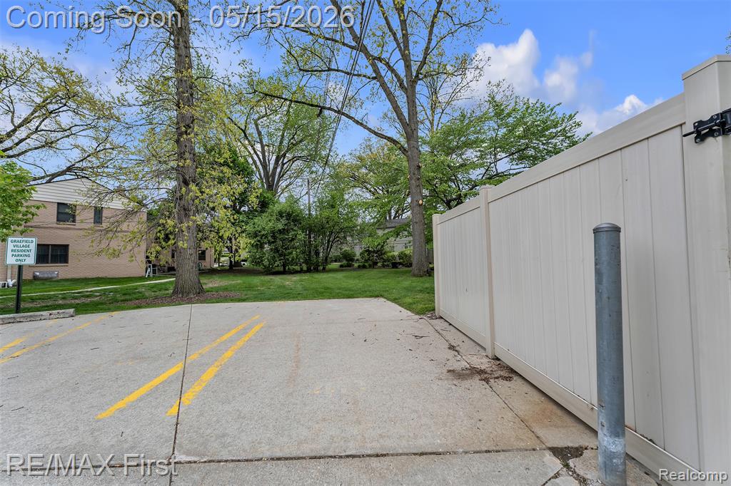 1921 Graefield Road Birmingham, MI 48009 - Photo 24 of 27
