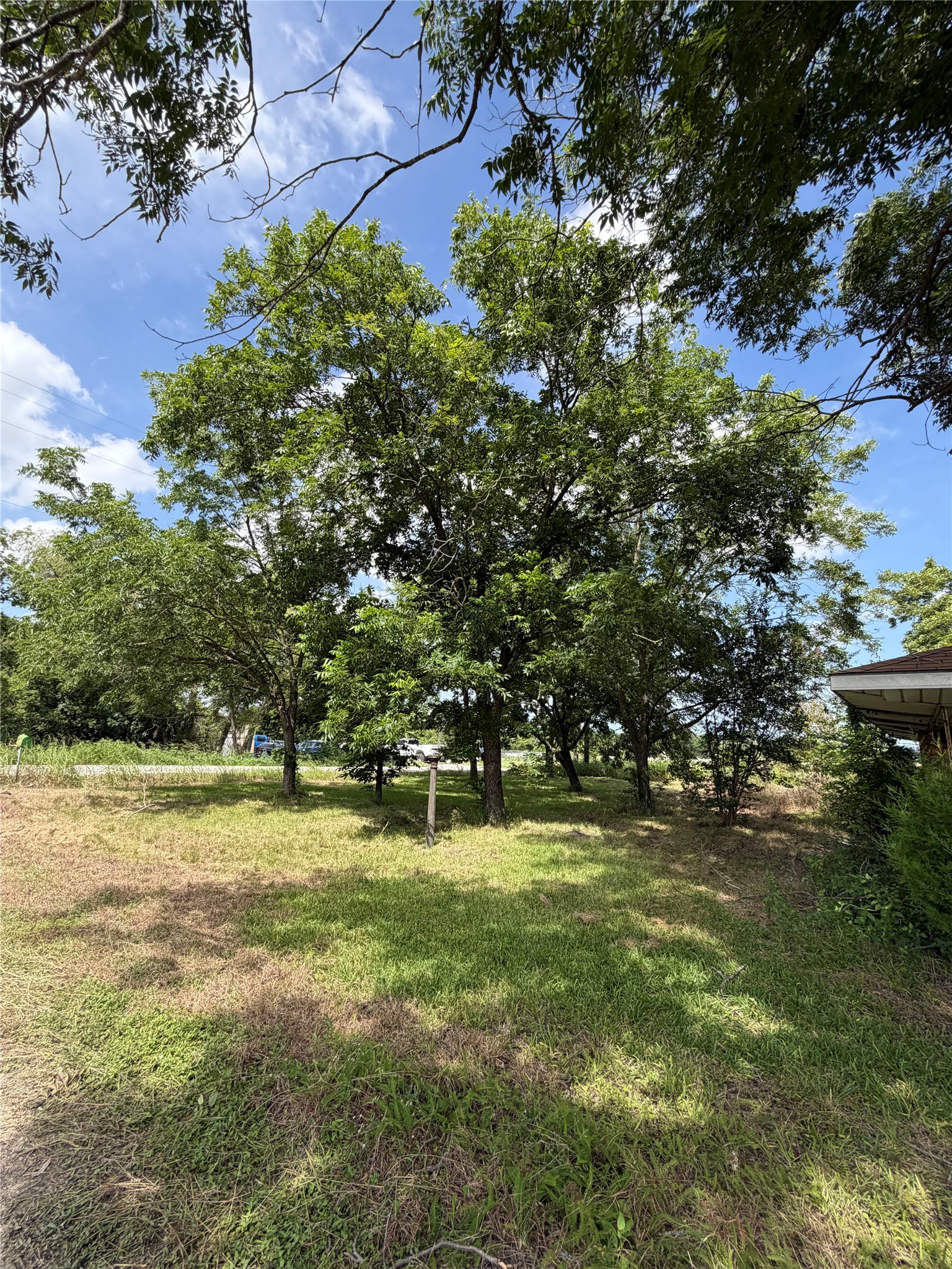 2501 Barnhardt Road Temple, TX 76502 - Photo 5 of 25 A spacious lot provides ample opportunity for expansion and outdoor enjoyment.
