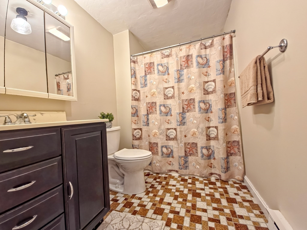 300 Falmouth Road, Unit 18E Mashpee, MA 02649 - Photo 13 of 33