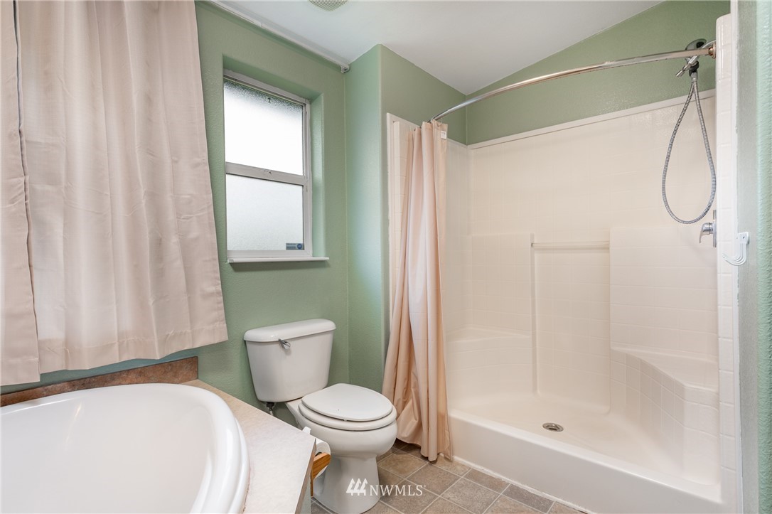 955 Riepma Avenue Oak Harbor, WA 98277 - Photo 11 of 21 Gallery Image 11