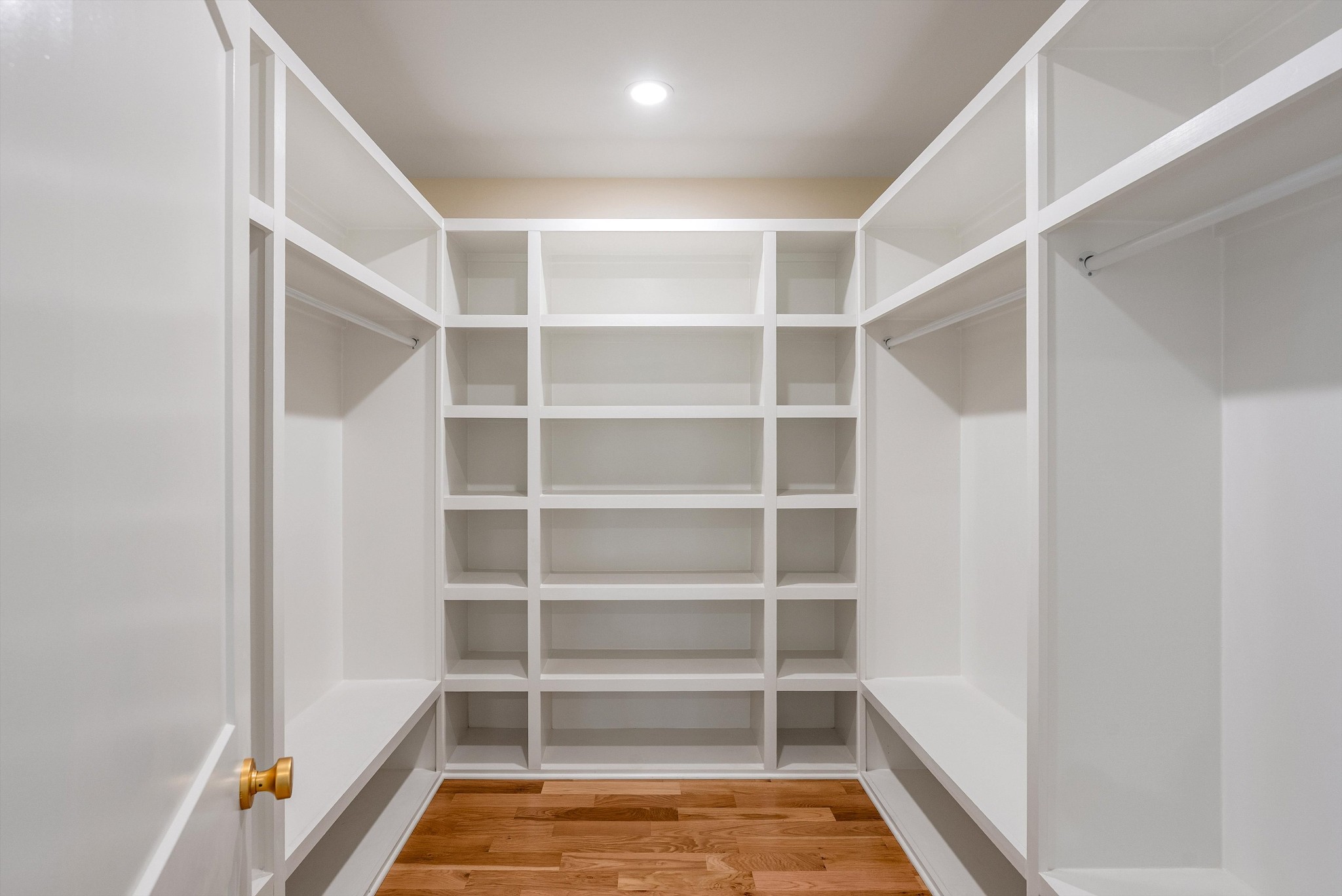 1629 Cairo Road Gallatin, TN 37066 - Photo 33 of 51 a view of walk in closet with empty racks