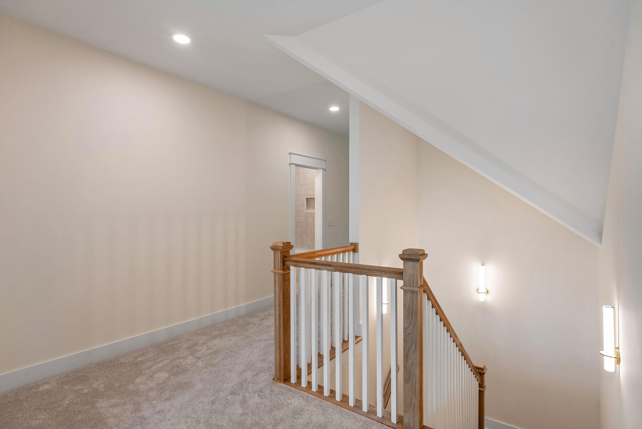 1629 Cairo Road Gallatin, TN 37066 - Photo 38 of 51 a view of a hallway with staircase
