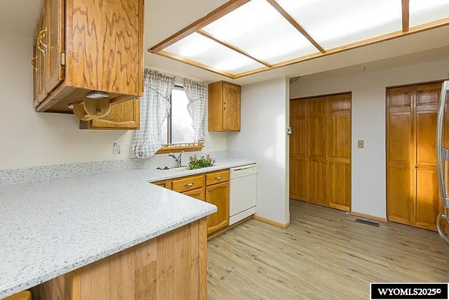 $338,000 | 1050 Truman Street, Rock Springs, WY 82901