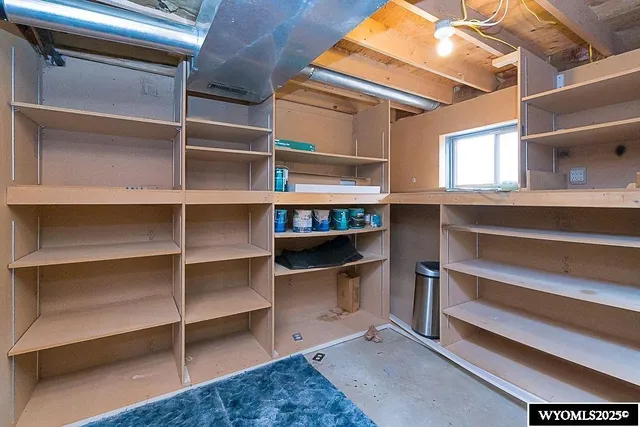 $338,000 | 1050 Truman Street, Rock Springs, WY 82901