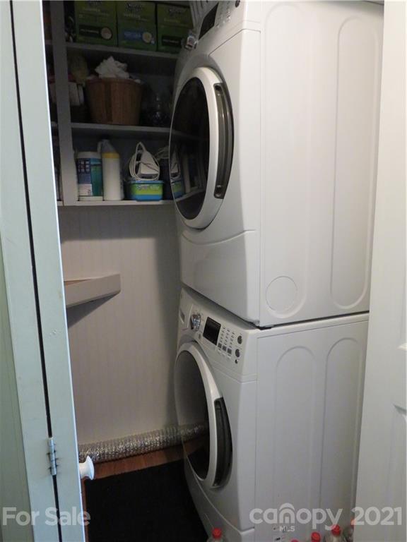 373 Poors Ford Road Rutherfordton, NC 28139 - Photo 14 of 28 a utility room with dryer and washer