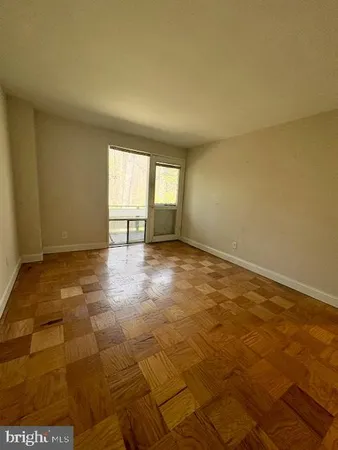 $2,100 | 7547 Spring Lake Drive, Unit 7547B, Bethesda, MD 20817
