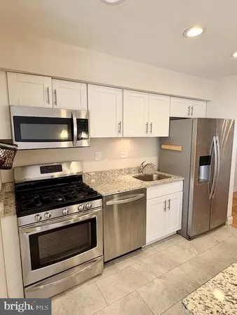 $2,100 | 7547 Spring Lake Drive, Unit 7547B, Bethesda, MD 20817