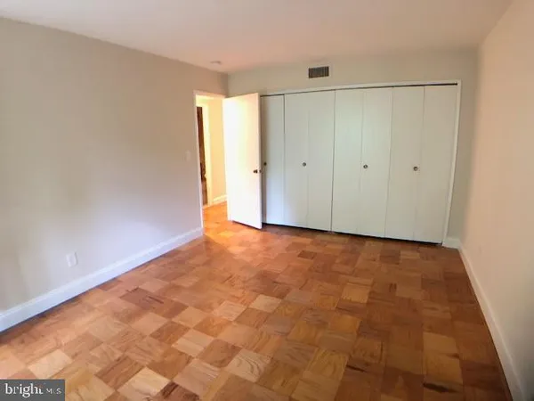 $2,150 | 7547 Spring Lake Drive, Unit 7547B, Bethesda, MD 20817